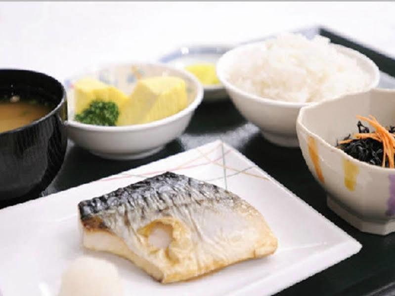 Hotel Top Inn Matsuyama  Zewnętrze zdjęcie